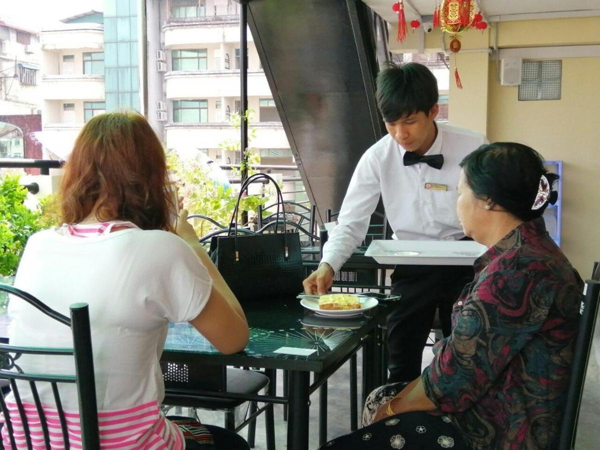 Golden Gate China Town Hotel Yangon Ngoại thất bức ảnh