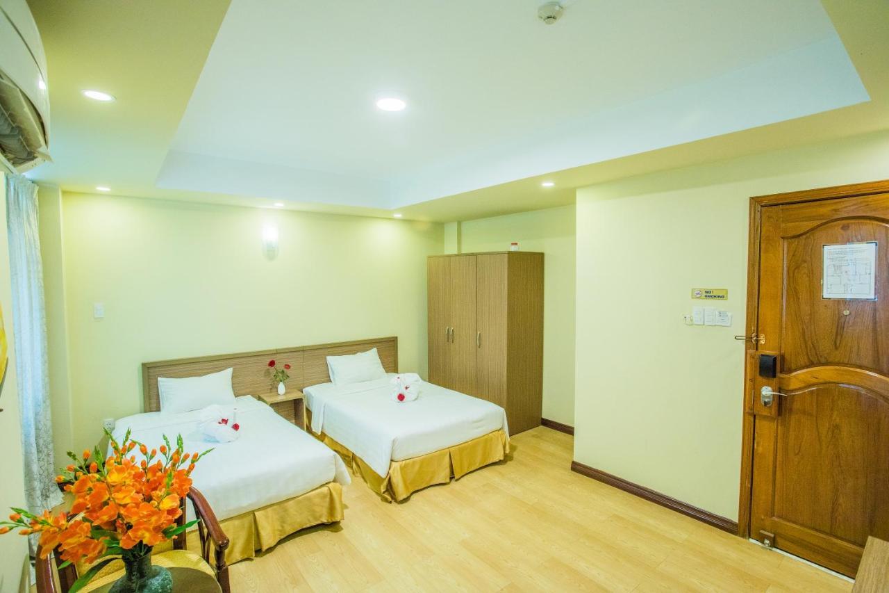 Golden Gate China Town Hotel Yangon Ngoại thất bức ảnh