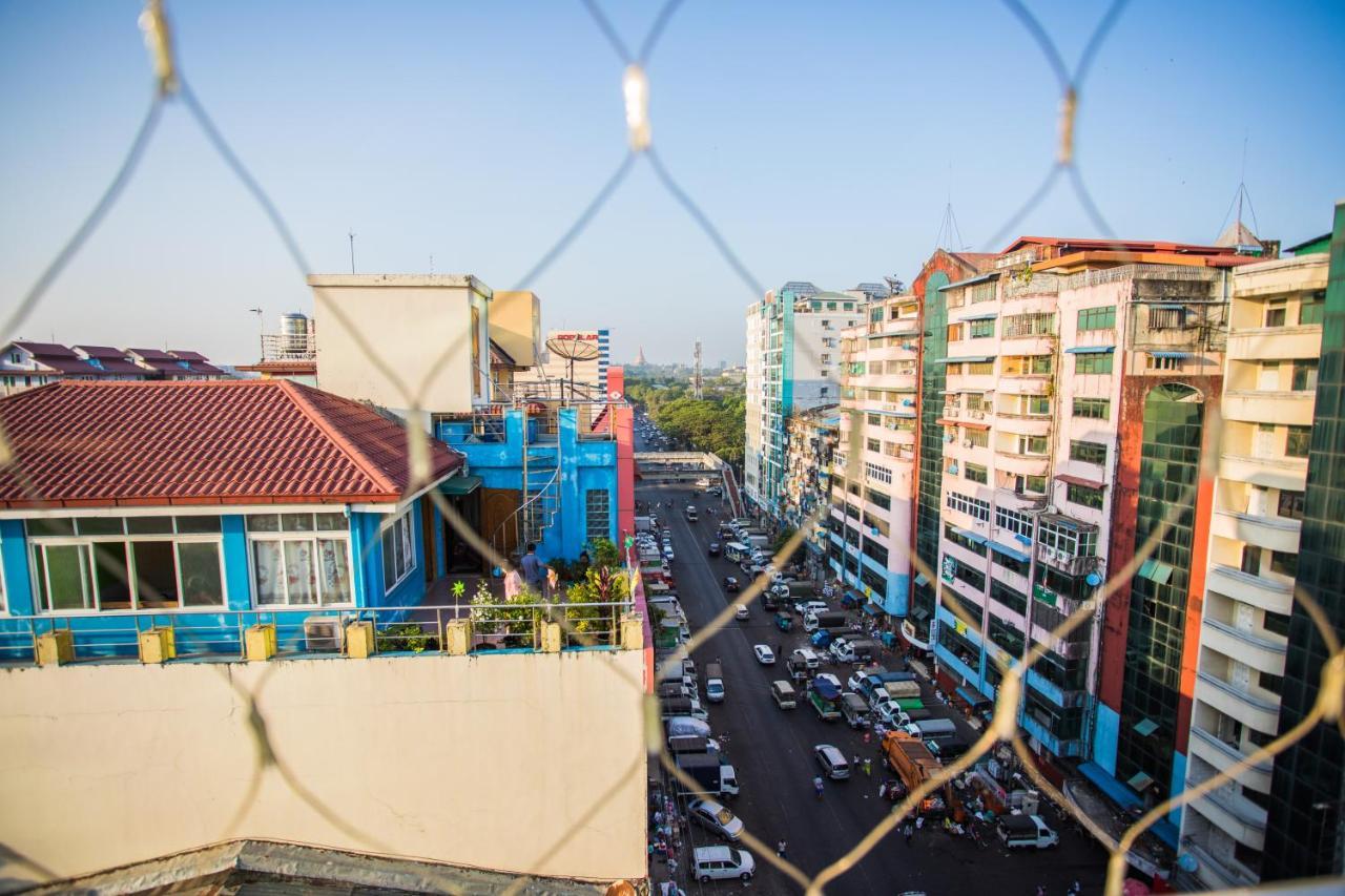 Golden Gate China Town Hotel Yangon Ngoại thất bức ảnh