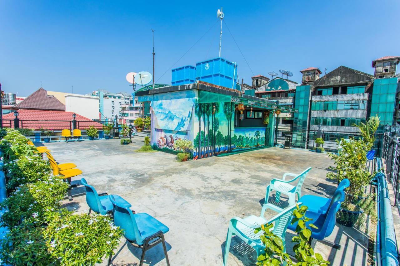 Golden Gate China Town Hotel Yangon Ngoại thất bức ảnh