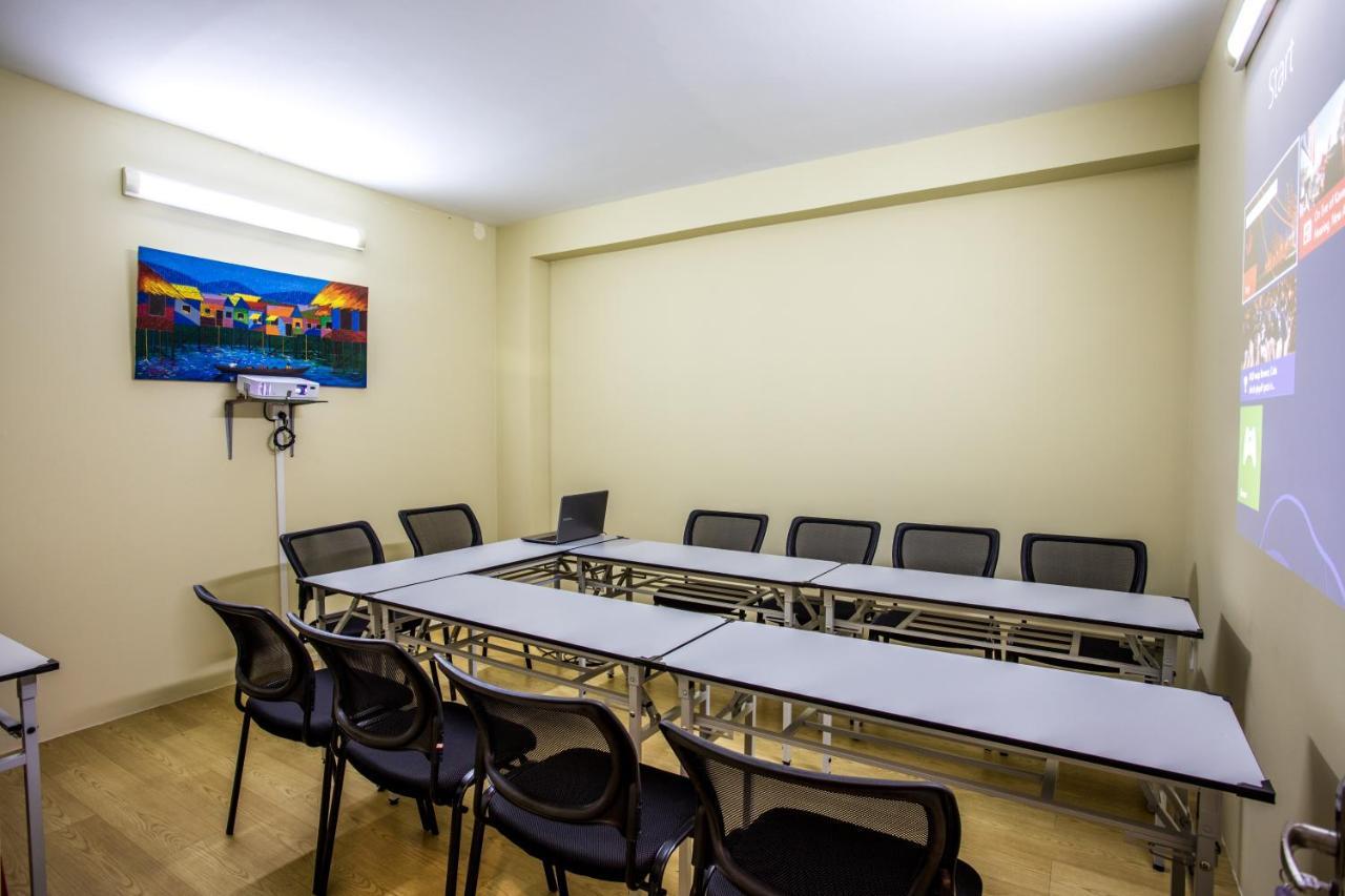 Golden Gate China Town Hotel Yangon Ngoại thất bức ảnh